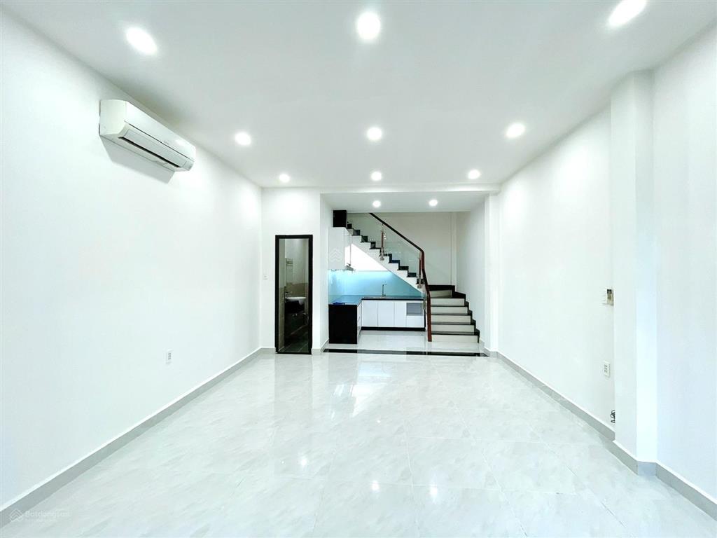 Nhà đẹp nguyễn thị thập, quận 7, 5m x 15m, 4 tầng, ô tô ngủ nhà, chỉ hơn 10 tỷ