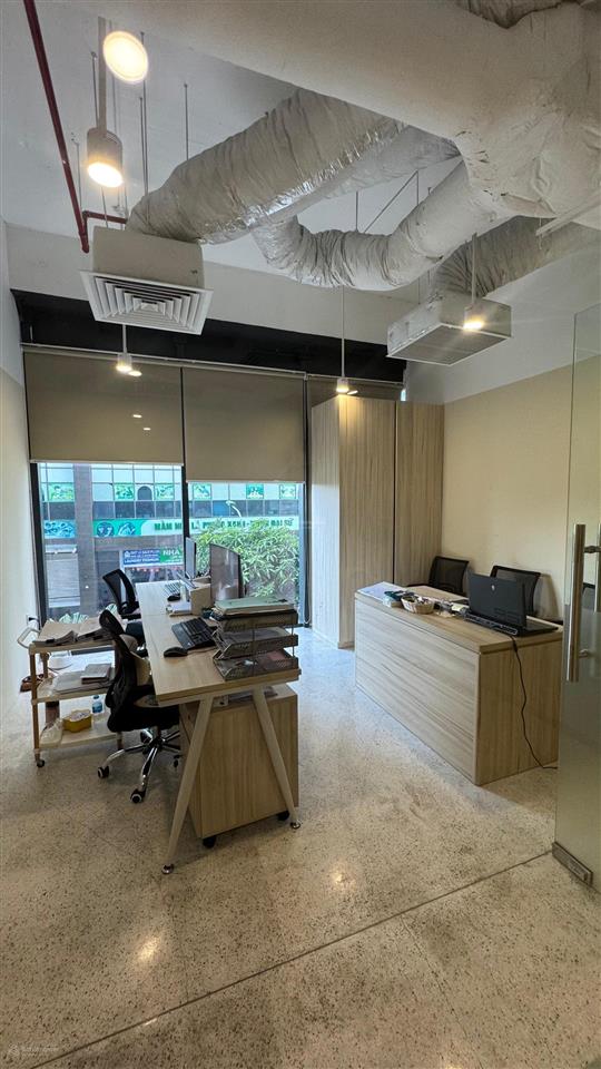 Cho thuê mặt bằng tầng 2, toà chung cư  văn phòng cao cấp phú mỹ complex ngoại giao đoàn