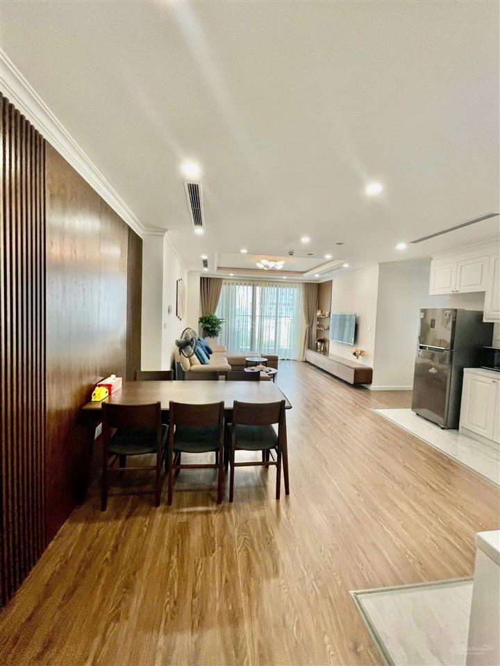 Bán căn hộ r2, sunshine riverside, 15,5 tỷ, 114m2, view đẹp một trong số ít