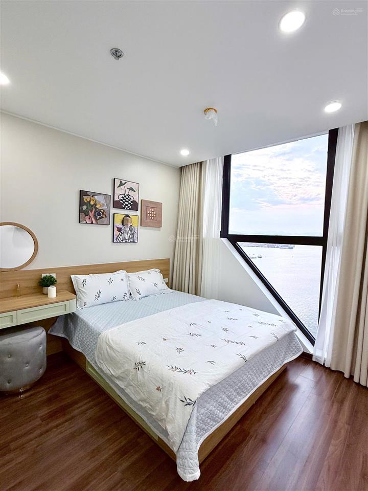 Green diamond hạ long 2pn 2wc view chính biển | full nội thất | sổ đỏ sẵn