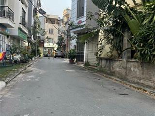 Lô đất cực xinh tại trung tâm ngọc thụy, hàng xóm khai sơn hill, cạnh hồ điều hòa, ô tô vào đất