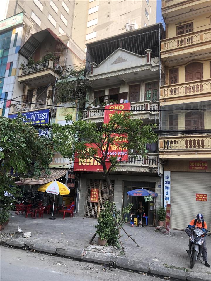 Cho thuê nhà mp minh khai 25m2, vỉa hè rộng, gần times city