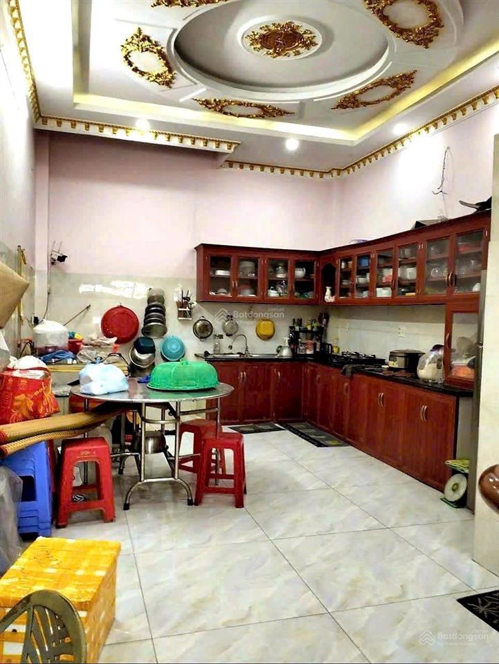 Nhà bán (4 x 16) x 3 lầu + 5pn. hẻm 6m xe hơi. đs15, gần aeon tân phú. nhỉnh 6 tỷ