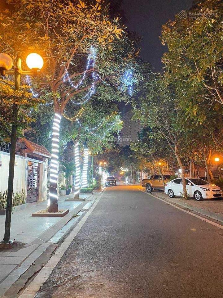 Biệt thự tây nam linh đàm  200m2 chỉ 41,5 tỷ  biệt thự đẳng cấp  view vườn hoa  giá rẻ nhất khu