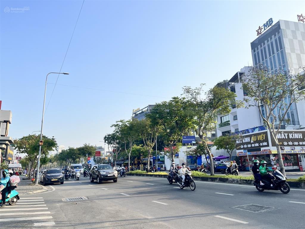 Bán đất gần mt trần não quận 2, (17x29)cn 375m2| giá 56 tỷ (~150tr/m2)