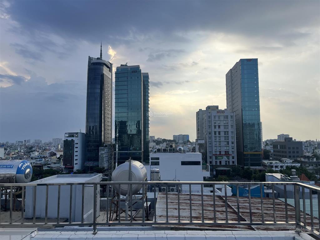 Building hầm 7 tầng (8*25) nguyễn cửu vân, bình thạnh giáp q1 giảm 10 tỷ