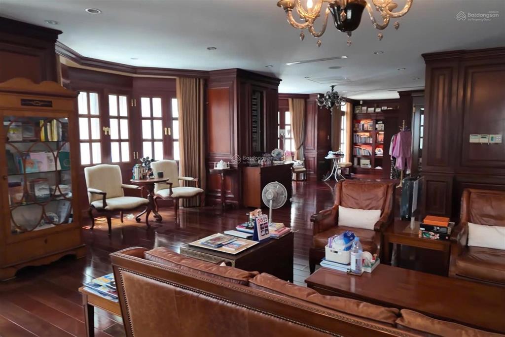 Đẳng cấp  biệt thự saigon pearl  dt 357m² (17 x 21m) khu compound cao cấp  260 tỷ