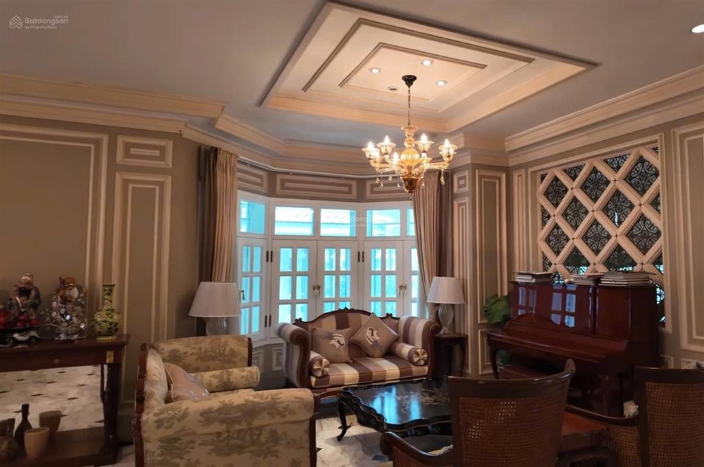 Đẳng cấp  biệt thự saigon pearl  dt 357m² (17 x 21m) khu compound cao cấp  260 tỷ
