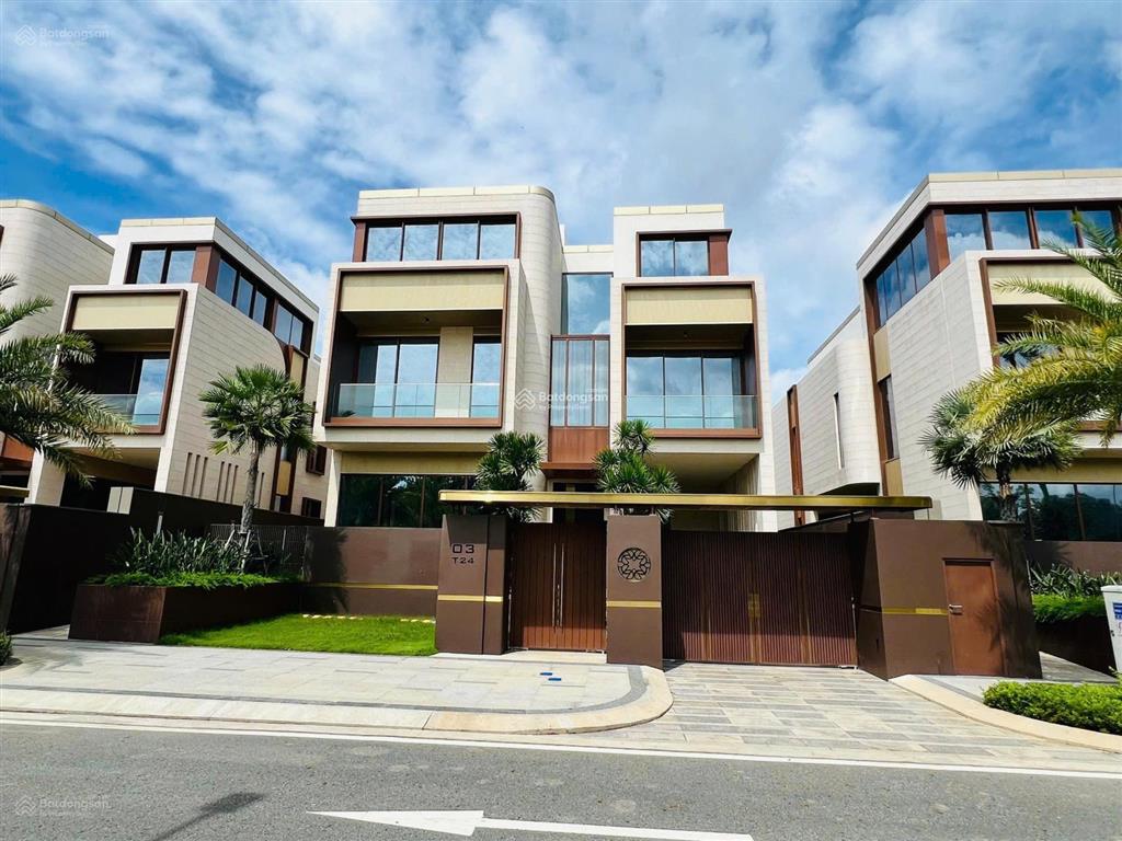 Bán dinh thự the rivus masterise homes 560m², hồ bơi, thang máy, bến du thuyền, giá 190 tỷ