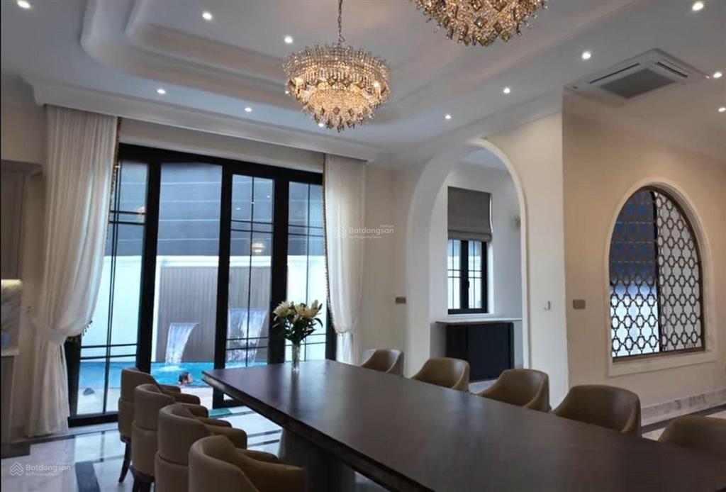 Biệt thự mới xây rất đẹp, dtsd 495m2, 5pn, có hồ bơi cao cấp, thạnh mỹ lợi, hầm 4t, chỉ 49 tỷ tl
