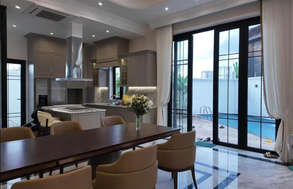 Biệt thự mới xây rất đẹp, dtsd 495m2, 5pn, có hồ bơi cao cấp, thạnh mỹ lợi, hầm 4t, chỉ 49 tỷ tl