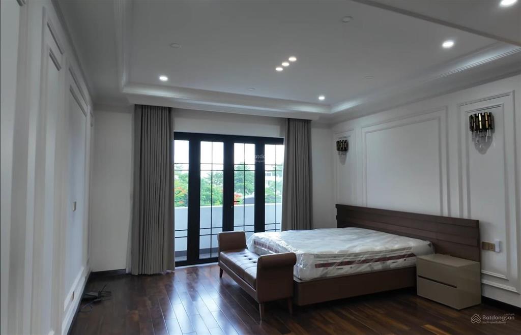 Biệt thự mới xây rất đẹp, dtsd 495m2, 5pn, có hồ bơi cao cấp, thạnh mỹ lợi, hầm 4t, chỉ 49 tỷ tl