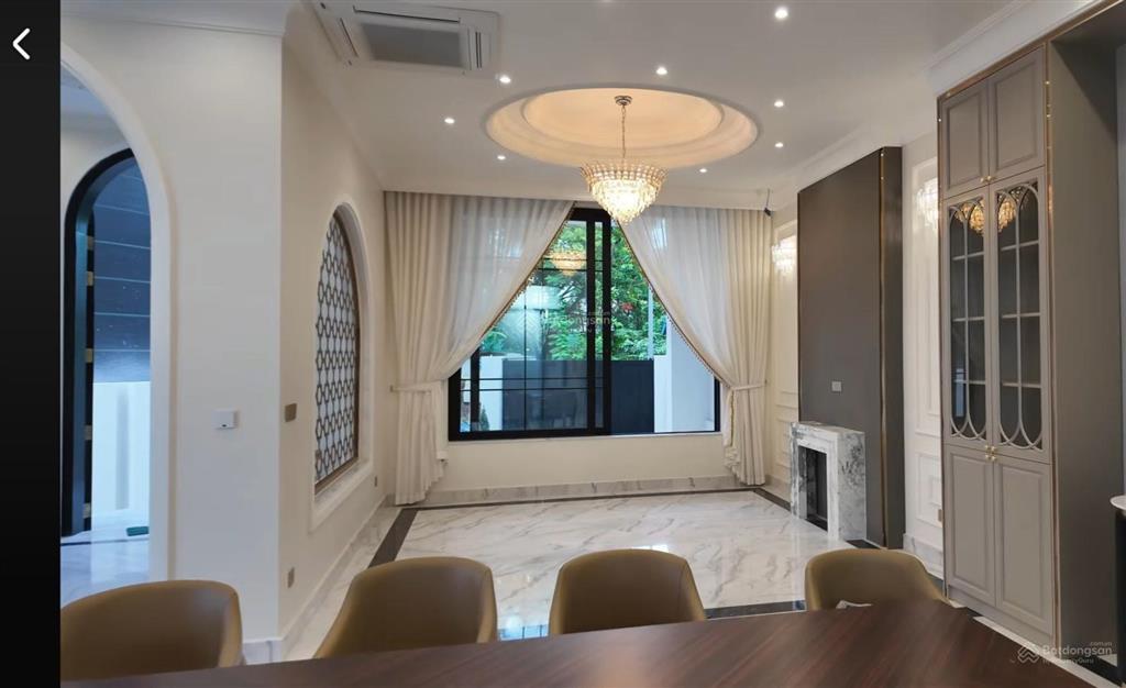 Biệt thự mới xây rất đẹp, dtsd 495m2, 5pn, có hồ bơi cao cấp, thạnh mỹ lợi, hầm 4t, chỉ 49 tỷ tl