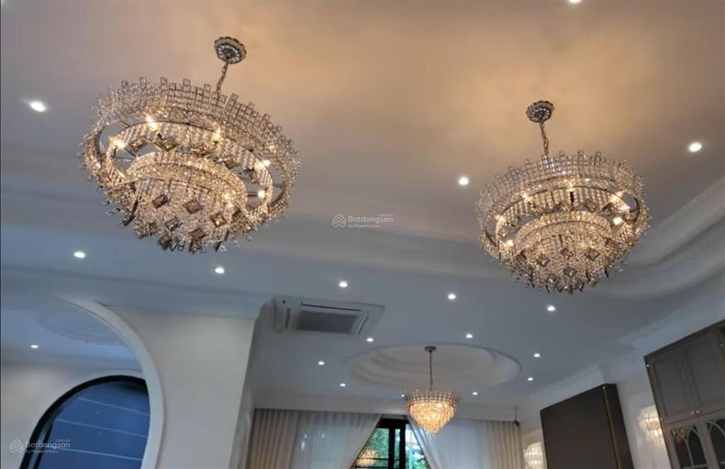 Biệt thự mới xây rất đẹp, dtsd 495m2, 5pn, có hồ bơi cao cấp, thạnh mỹ lợi, hầm 4t, chỉ 49 tỷ tl