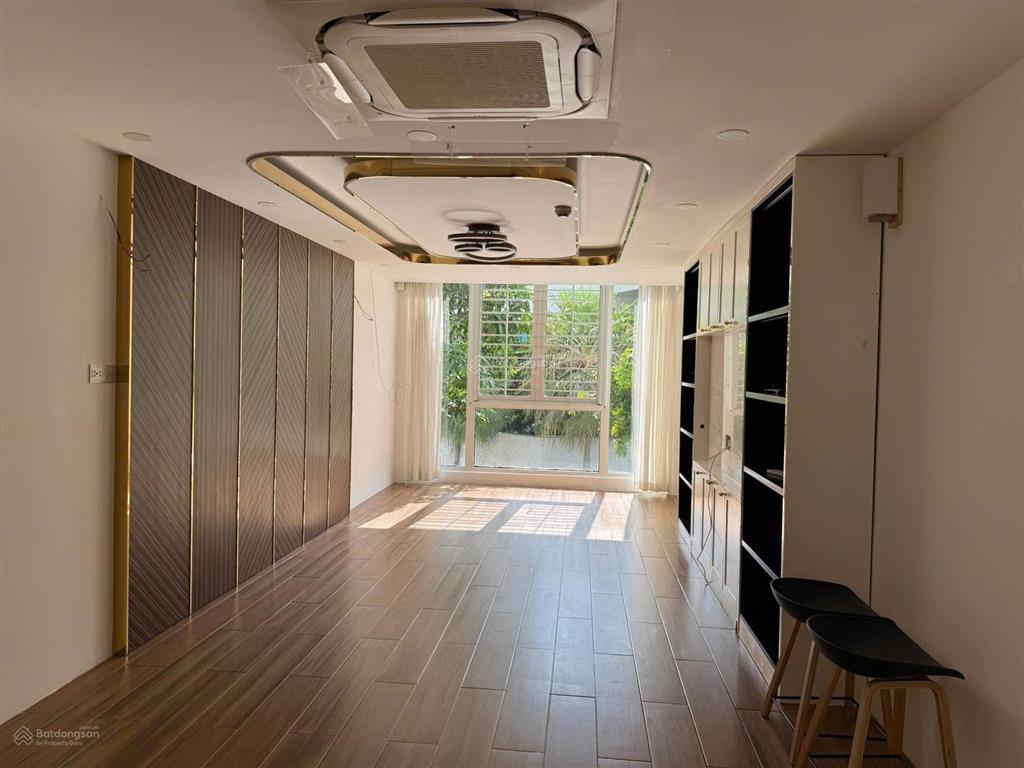 Biệt thự đẹp, góc 3 mặt thoáng, dtsd 1.000m2, 6 tầng thang máy khu vip thạnh mỹ lợi  q2, chỉ 6x tỷ