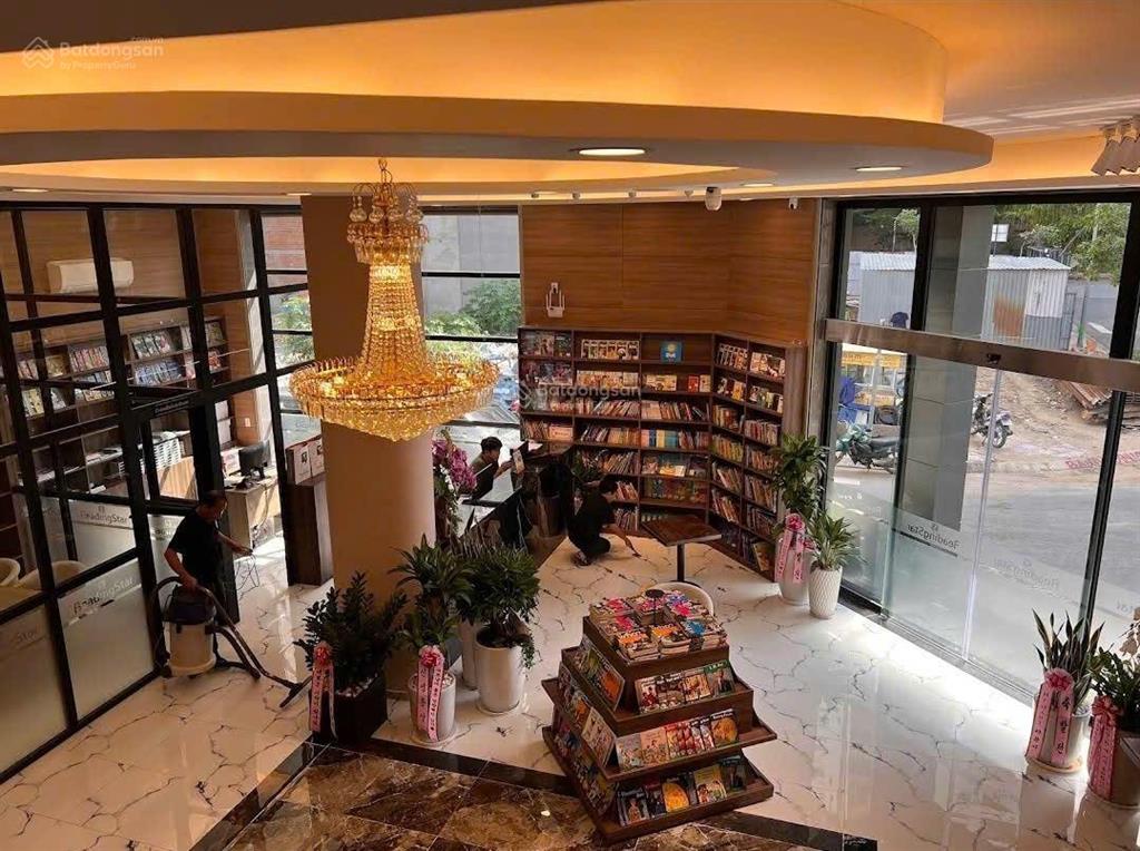 Tòa nhà vp góc 2mt an khánh, sd 1000m sàn, 13x14 hầm 5 tầng, hđt 180tr/th ký 10 năm, giá tl