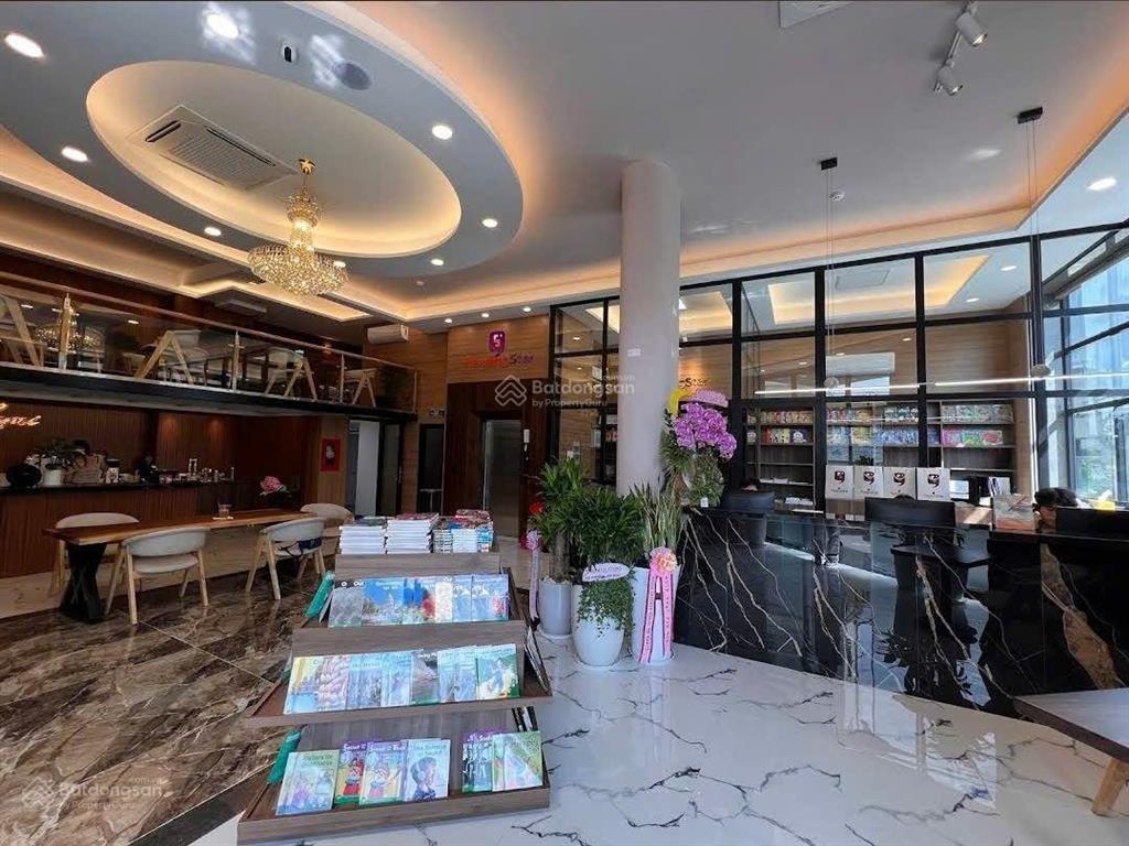 Tòa nhà vp góc 2mt an khánh, sd 1000m sàn, 13x14 hầm 5 tầng, hđt 180tr/th ký 10 năm, giá tl