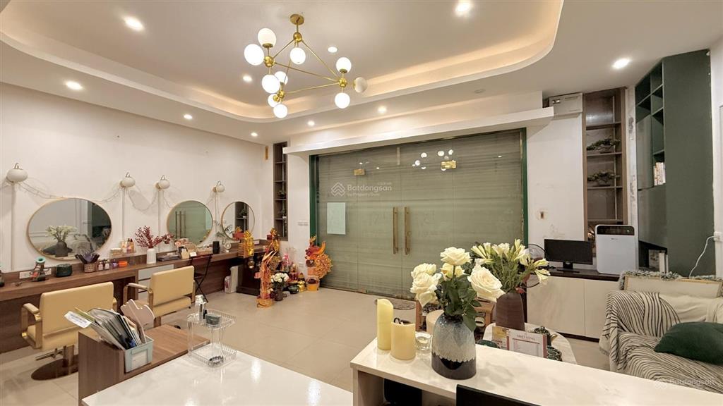 Cho thuê mặt bằng khu đô thị trung hoà nhân chính, sau trường ngôi sao