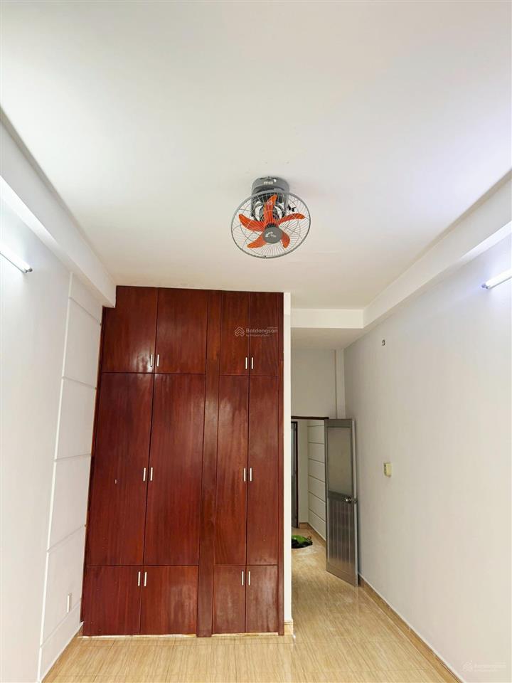 Nhà cho thuê nguyên căn 277/13 phạm đăng giảng