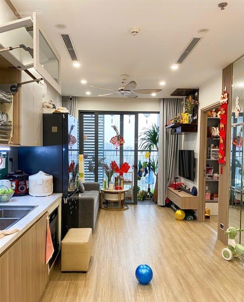 Bán căn 2 phòng ngủ, dt 73m2, tại mỹ đình plaza, giá 6,1 tỷ có thương lượng