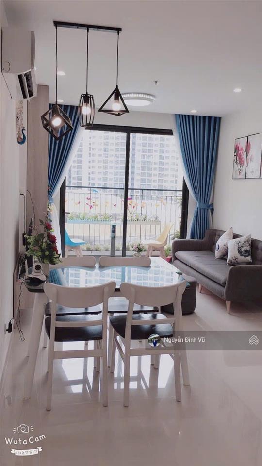 Cho thuê căn hộ  full đồ ở ngay toà s206  toà trung tâm  8tr/tháng