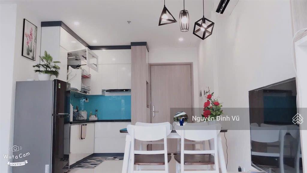 Cho thuê căn hộ  full đồ ở ngay toà s206  toà trung tâm  8tr/tháng