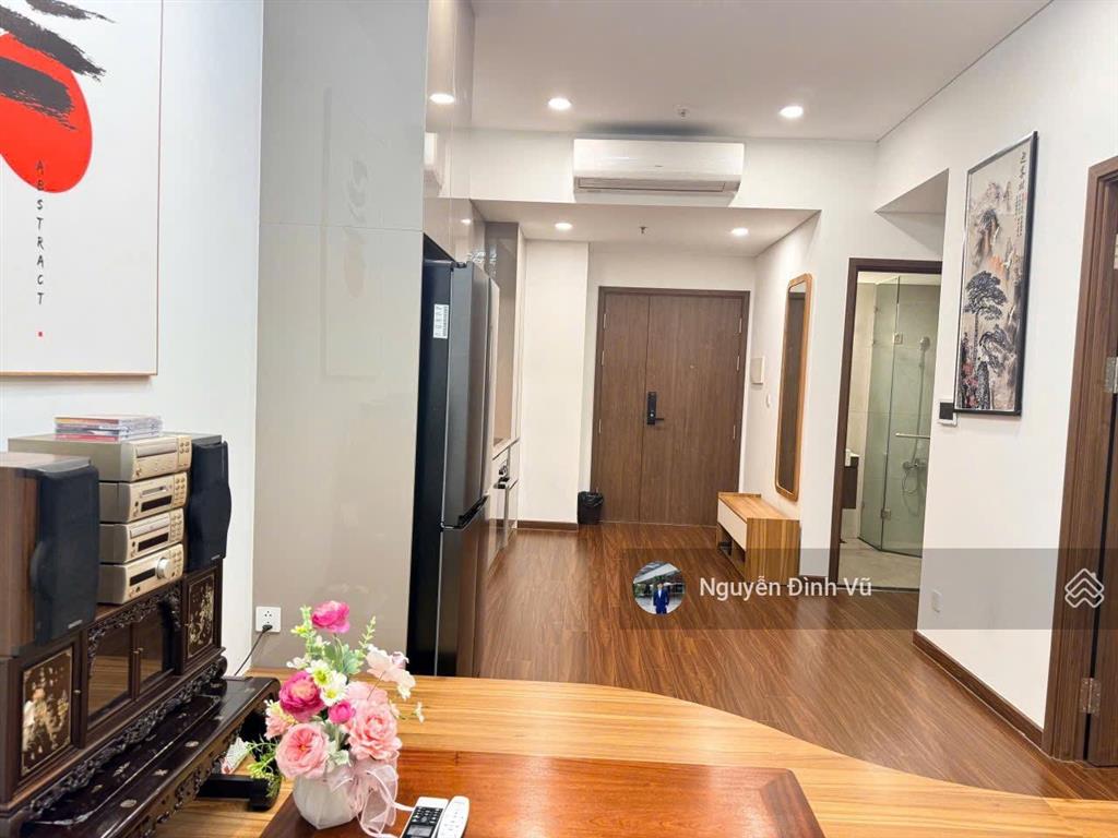 Giá siêu rẻ  căn 2pn2 toà m  view thoáng  nhà đẹp ở ngay  3,68 tỷ