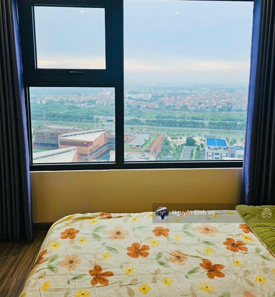 Bán căn 1pn+ tại tòa s106  tầng trung view thoáng  nhà đẹp ở ngay  full đồ  giá 2,68 tỷ