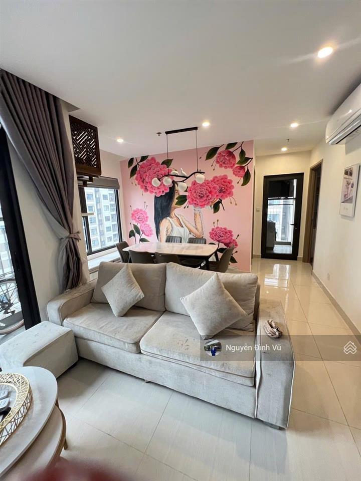 Bán căn 2n góc tại tòa s106  tầng trung  full đồ  nhà đẹp ở ngay  3,9 tỷ