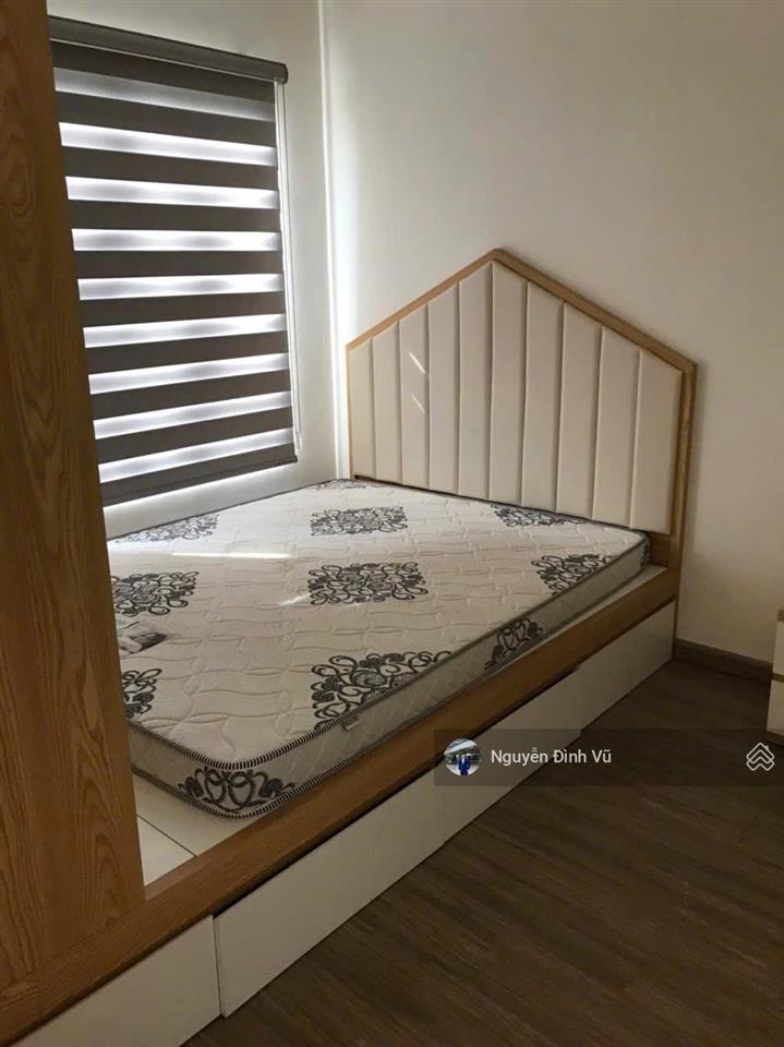 Bán căn 2n2  tòa s205  tầng trung view thoáng  full đồ ở ngay  giá 3,5 tỷ