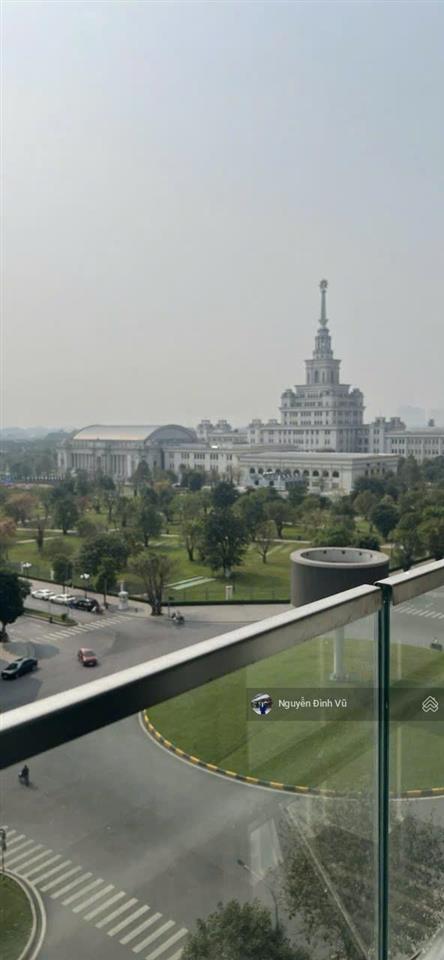 Bán căn 2pn hướng đn  tòa m3  nhà đẹp ở ngay  tầng trung view thoáng vĩnh viễn