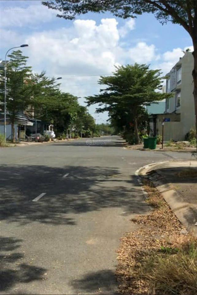 Khu định cư an phú tây, xã an phú tây, 2,4 tỷ, 100m2 đẹp, nhiều tiện ích, chính chủ
