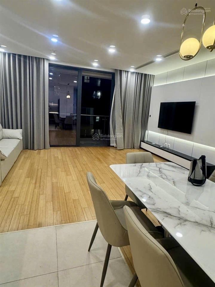 Căn đẹp hiếm 3pn 104m2 tại the zei hướng đông bắc có slot ô tô. giá 11,5 tỷ chủ thiện chí bán nhanh