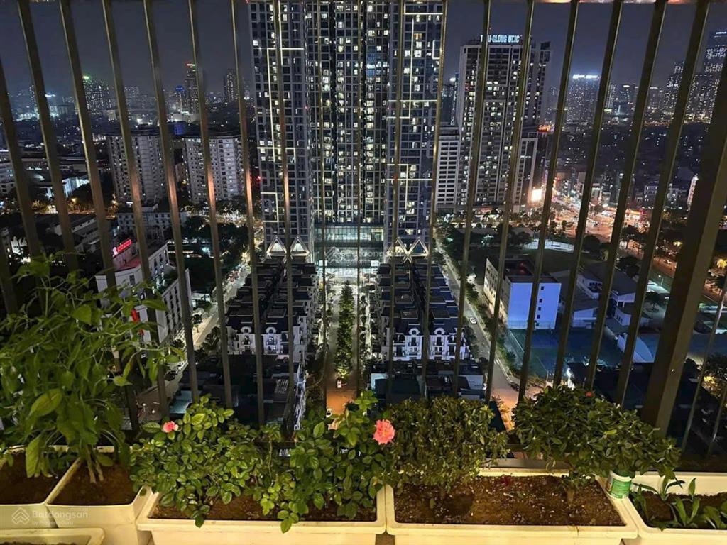 Giá cực tốt, click ngay,đi xem ưng liền! 3pn mon city 86m chỉ 8,x tỷ có slot ô tô  sẵn sổ sang tên