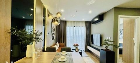 View bể bơi! click xem ngay,giá cực tốt, đi xem là chốt2pn vin skylake 68m chỉ 8,x tỷ bc đn sẵn sổ