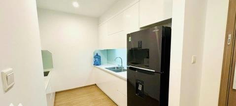 View bể bơi! click xem ngay,giá cực tốt, đi xem là chốt2pn vin skylake 68m chỉ 8,x tỷ bc đn sẵn sổ