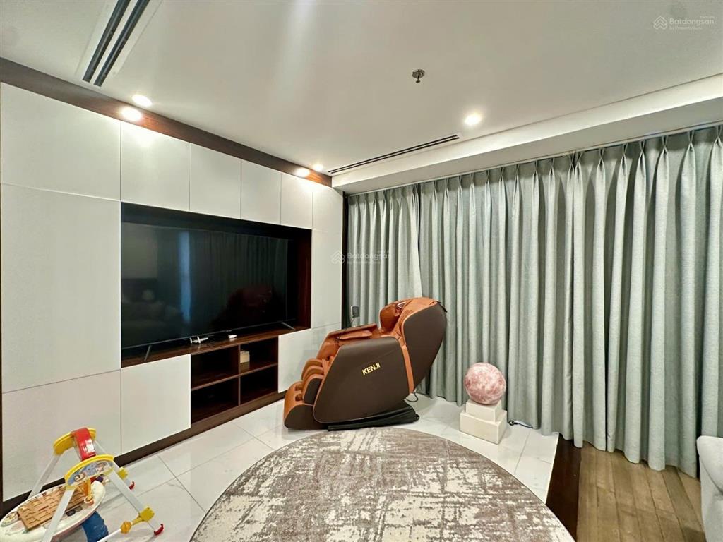 [xác thựcuy tín] siêu hot, đi xem ưng liềncăn góc 3pn, view trọn 3 hồ vin metropolis 120m30,x tỷ