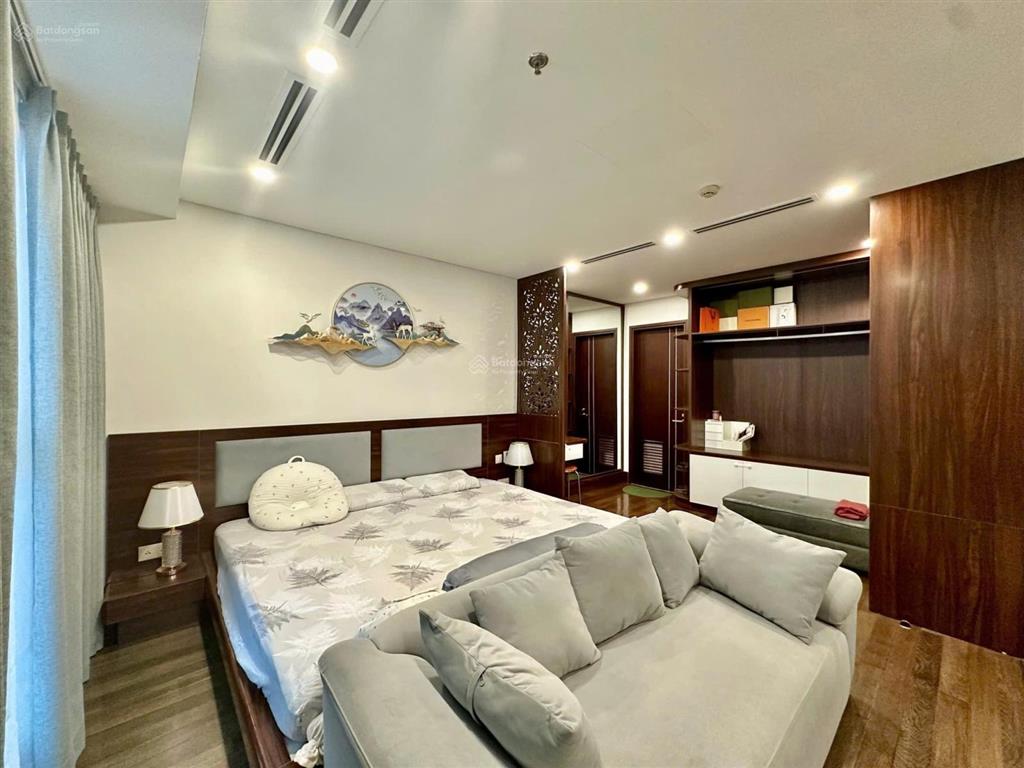 [xác thựcuy tín] siêu hot, đi xem ưng liềncăn góc 3pn, view trọn 3 hồ vin metropolis 120m30,x tỷ