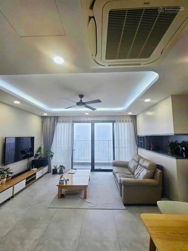 Cực hiếm! view hồ, click đi xem ngay, ưng là chốt! 3pn vin d'capitale 108,5m2 chỉ 15,x tỷ hướng đn