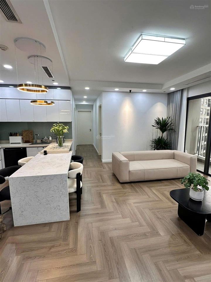 Cực hiếm! view hồ, click đi xem ngay, ưng là chốt! 3pn vin d'capitale 108,5m2 chỉ 15,x tỷ hướng đn