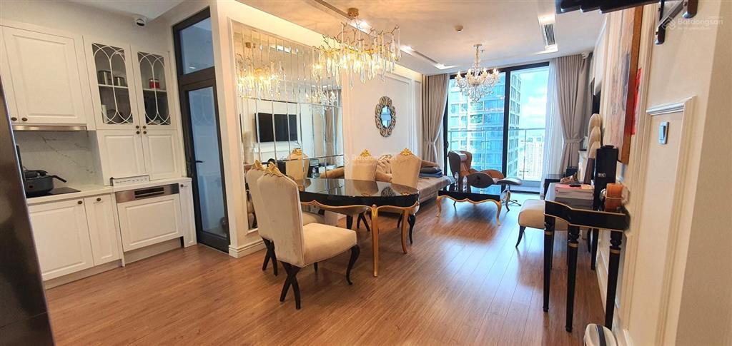 Hiếm! click xem ngay, 3pn vin metropolis tầng cao, nt đẹp 105,8m view đông nam thoáng. giá 27,x tỷ