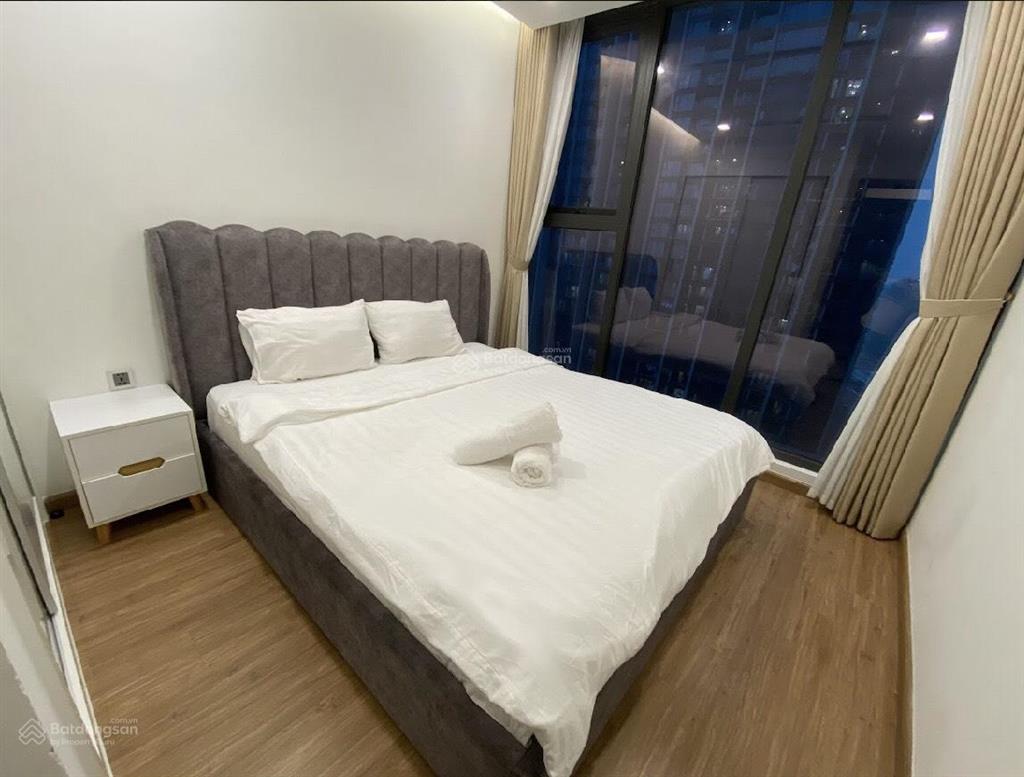 Hiếm! click xem ngay, 3pn vin metropolis tầng cao, nt đẹp 105,8m view đông nam thoáng. giá 27,x tỷ