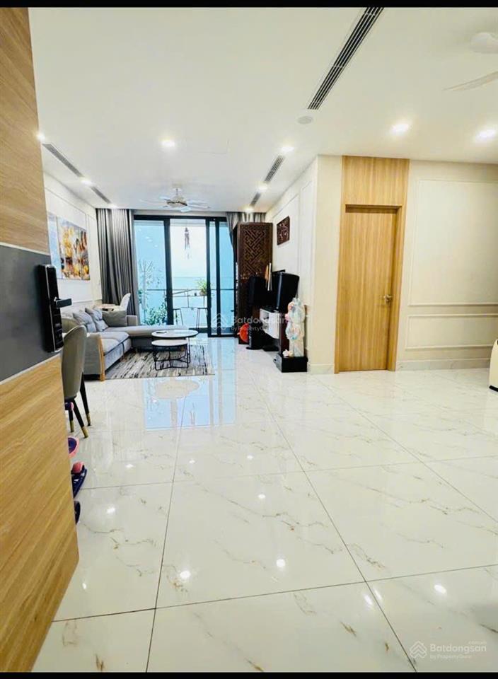 Siêu hiếm! giá tốt,click đi xem ngay,ưng là chốt! 2pn the zei 89m chỉ 10,x tỷ (tl) hướng đb ,sẵn sổ