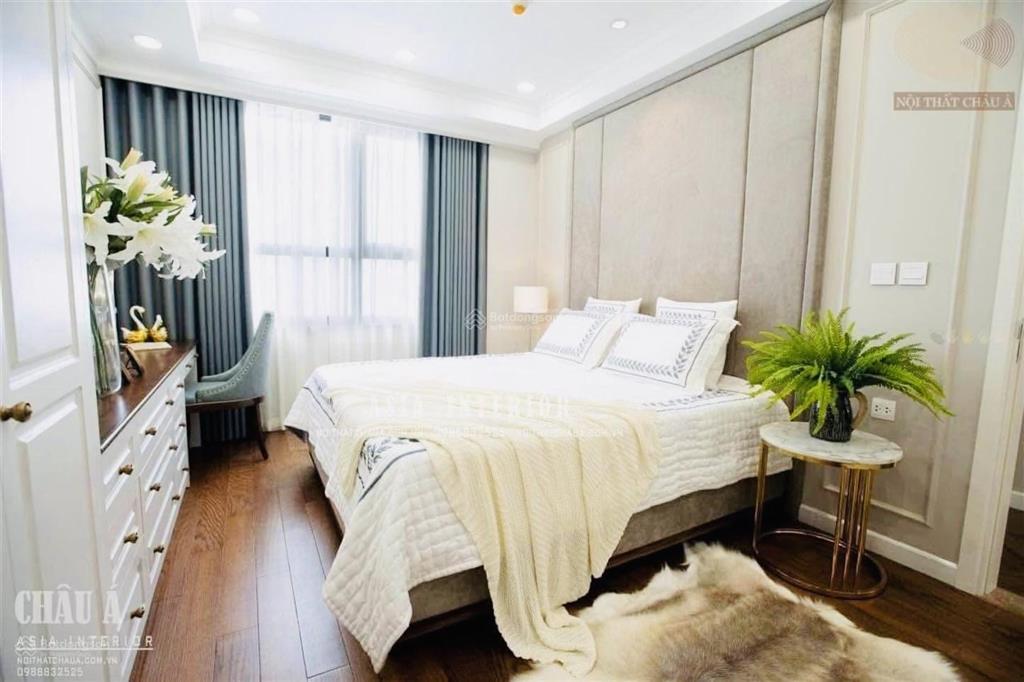 Hiếm! click xem ngay view hồ giá tốt,đi xem là chốt! 3pn vin dcapitale 102m 14,x tỷ tầng đẹp,sẵn sổ