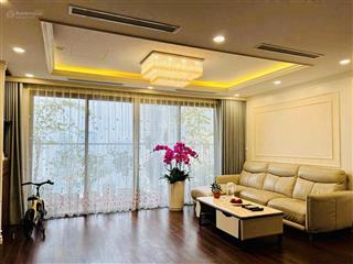 Hiếm! click xem ngay view hồ giá tốt,đi xem là chốt! 3pn vin dcapitale 102m 14,x tỷ tầng đẹp,sẵn sổ