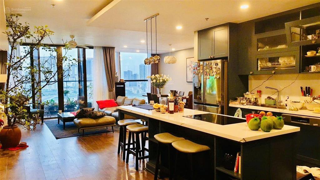 View hồ! giá tốt, click xem ngay,đi xem là ưng liền! 3pn vin skylake 91m2 hướng đn chỉ 14,x tỷ (tl)