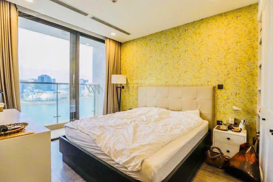 View hồ! giá tốt, click xem ngay,đi xem là ưng liền! 3pn vin skylake 91m2 hướng đn chỉ 14,x tỷ (tl)
