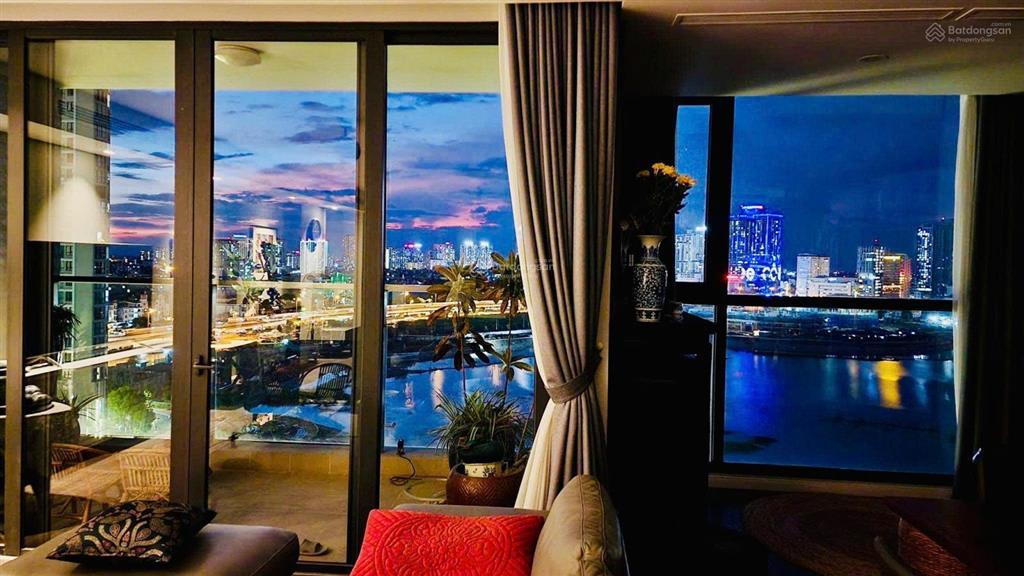 View hồ! giá tốt, click xem ngay,đi xem là ưng liền! 3pn vin skylake 91m2 hướng đn chỉ 14,x tỷ (tl)