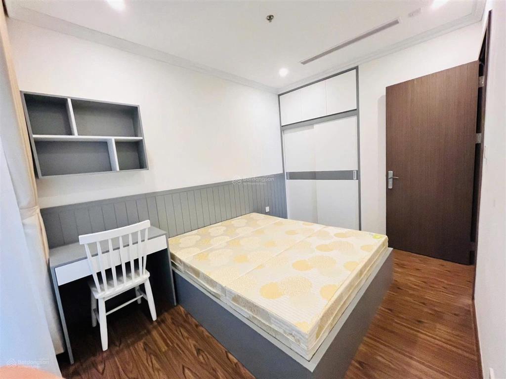 Giá cực tốt! đi xem là chốt, click xem ngay! 3pn vin w.point 90m chỉ 10,x tỷ tầng đẹp,view thoáng !