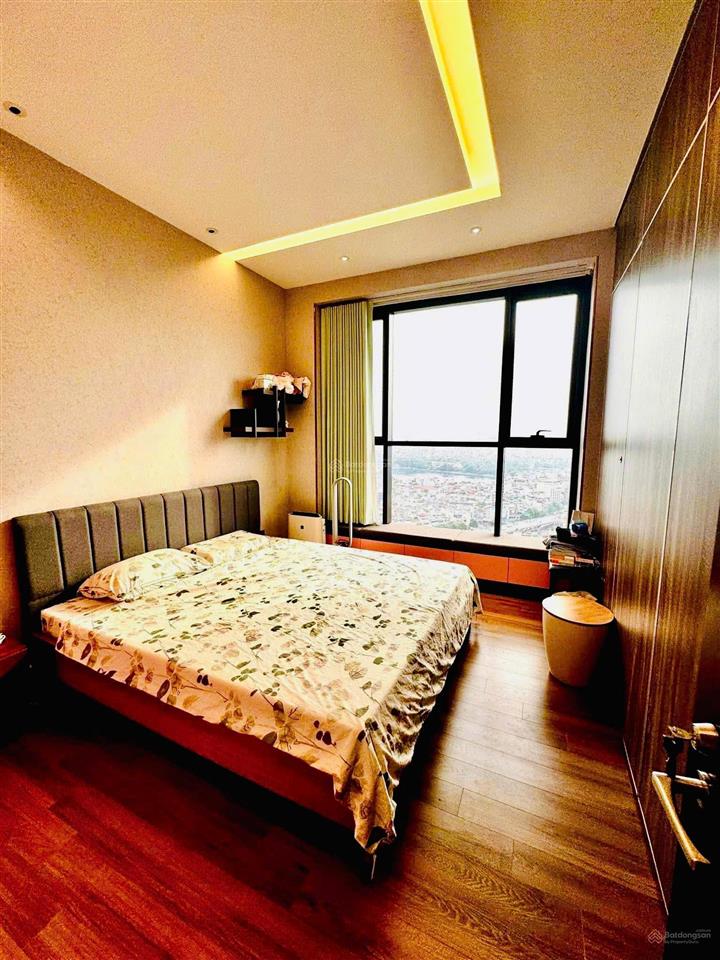 View hồ,nhà vuông vắn! đi xem là ưng chốt,click xem ngay! 3pn+1 vin skylake 110m chỉ 18,x tỷ sẵn sổ